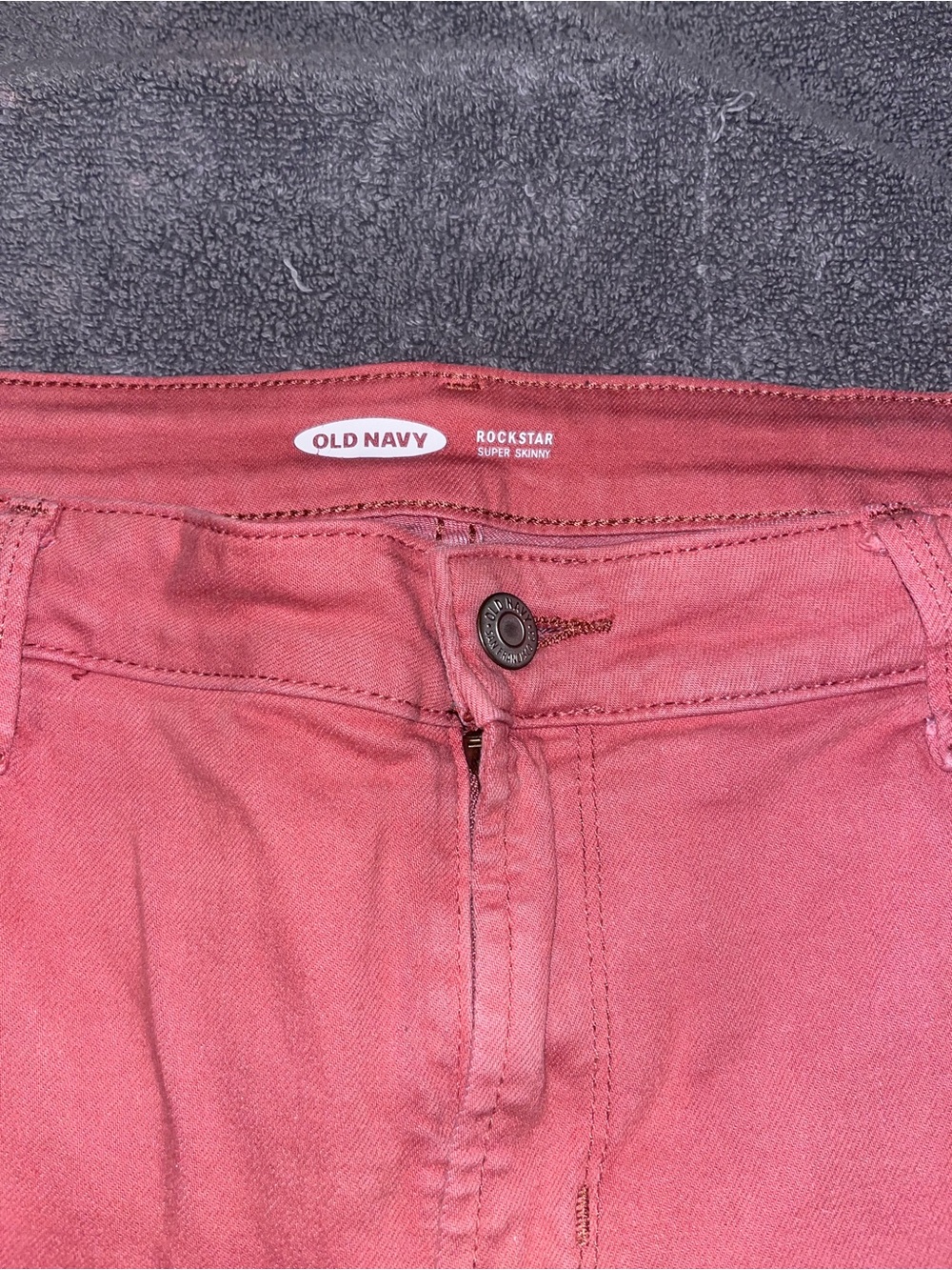 Old Navy Rockstar Super Skinny Jeans — Dusty Rose Pink